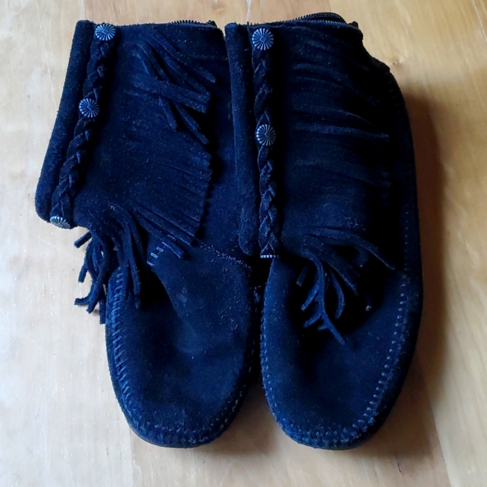 Minnetonka Moccasins Black US 7
